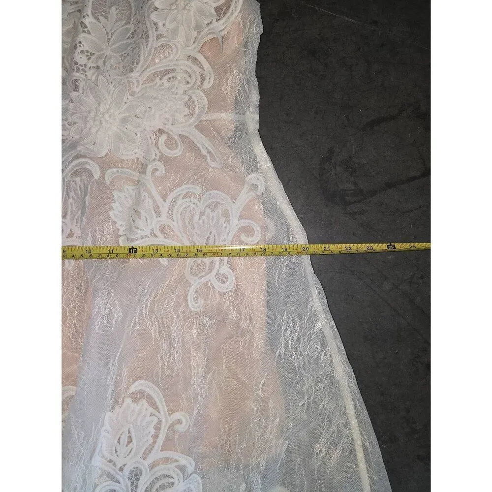 Aimili Lace Lined Dress - Picture 11 of 14